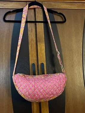 POL Quilted Pink & Orange Floral Crossbody/Shoulder Bag w/Interior Pocket